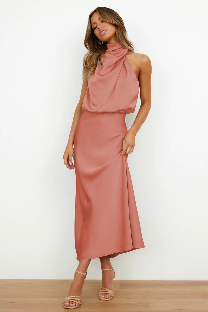 Isabella | Robe Satinée & Élégance Assurée