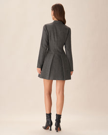 Lina | Robe Mini Grise Plissée à Boutons