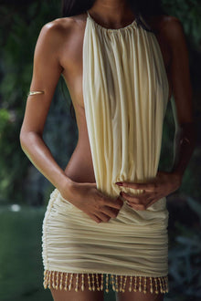 Naïa | Robe Drapée & Détails Perles