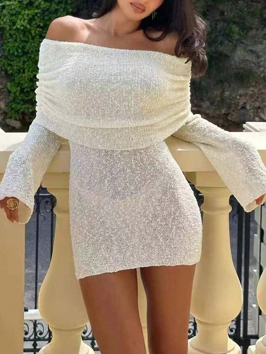 Elyanne | Robe Mini Épaules Nues & Éclat Nocturne