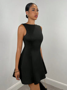 Alba | Robe Mini Chic & Élégance Pure