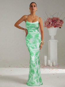 Aurea | Robe Maxi Ajustée à Touches de Luxe