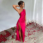 Mila | Robe Fendue Satinée Épaule Dénudée
