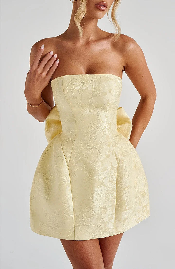 Elani | Robe Mini Chic & Silhouette Sublimée
