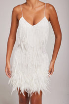 Nayaema | Robe Brillante & Effet Plumes