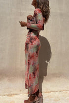 Nayla | Robe Midi Froncée à Manches Longues et Tulle Tie-Dye