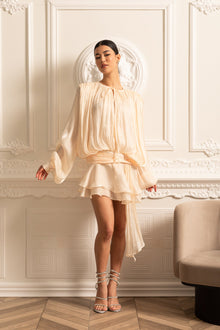 Séraphine | Robe Courte Plissée à Manches Longues
