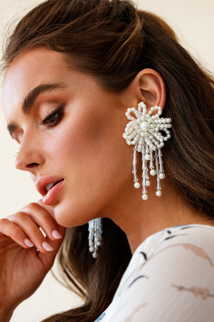 Boucles d'oreilles en perles Winslet Fleur Blanches