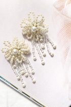 Boucles d'oreilles en perles Winslet Fleur Blanches