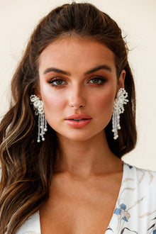 Boucles d'oreilles en perles Winslet Fleur Blanches