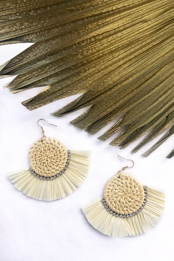 Boucles d'oreilles en paille tissée avec accent diamante Kenya Naturel