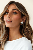 Boucles d'oreilles en acrylique marbré géométrique Halle Beige