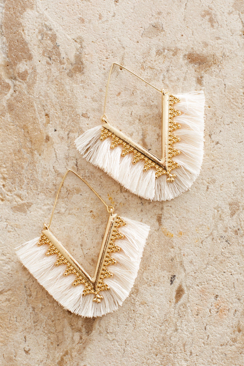 Boucles d'oreilles Sheba à franges dorées blanches
