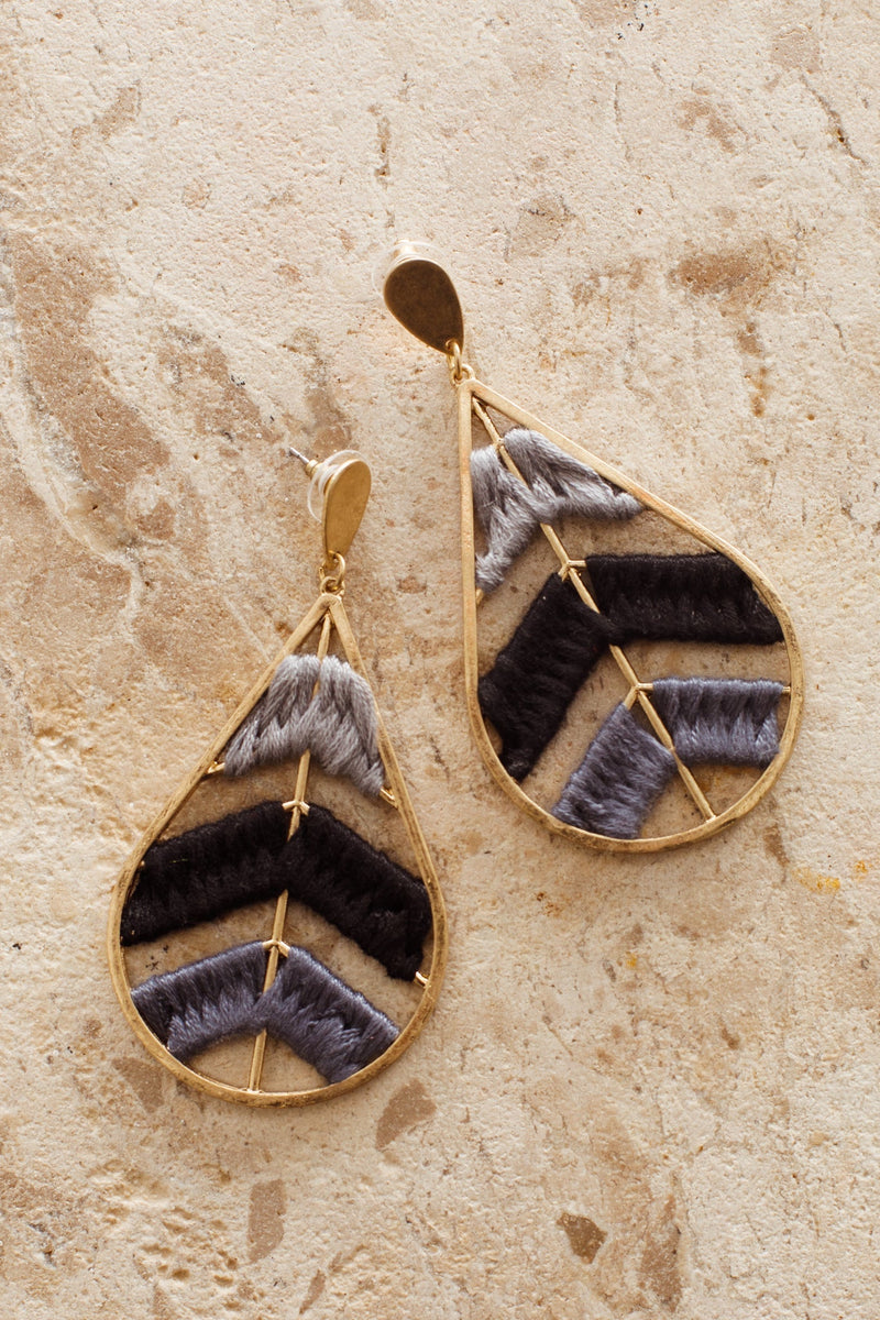 Boucles d'oreilles en chevron tressé Pippa Or