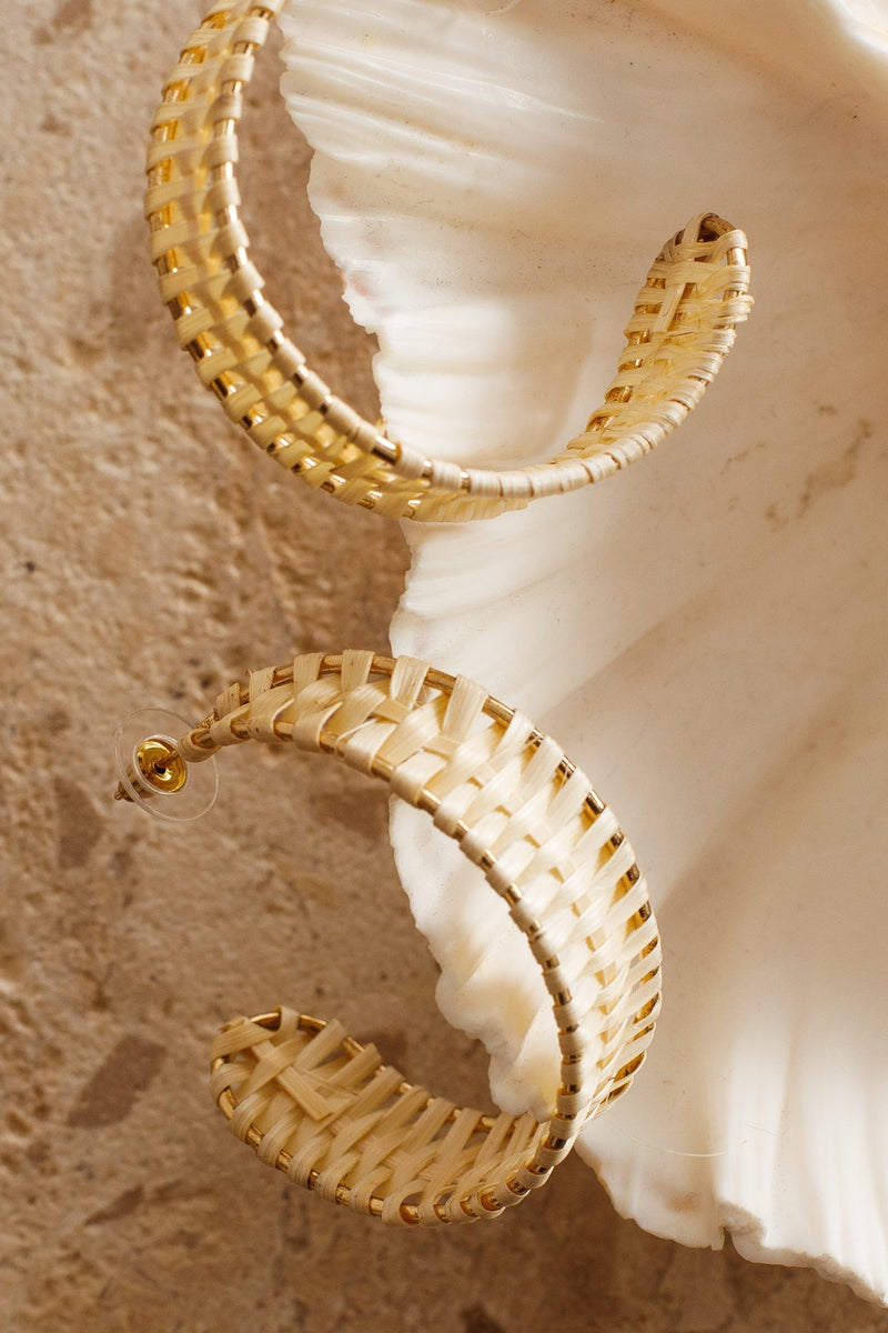 Boucles d'oreilles en rotin beige Trinidad