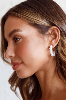 Boucles d'oreilles créoles en perles dorées