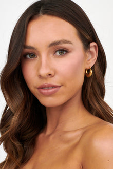 Boucles d'oreilles Huggie Géométriques Tilly Or