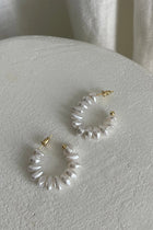 Boucles d'oreilles créoles en perles baroques Ohana en or