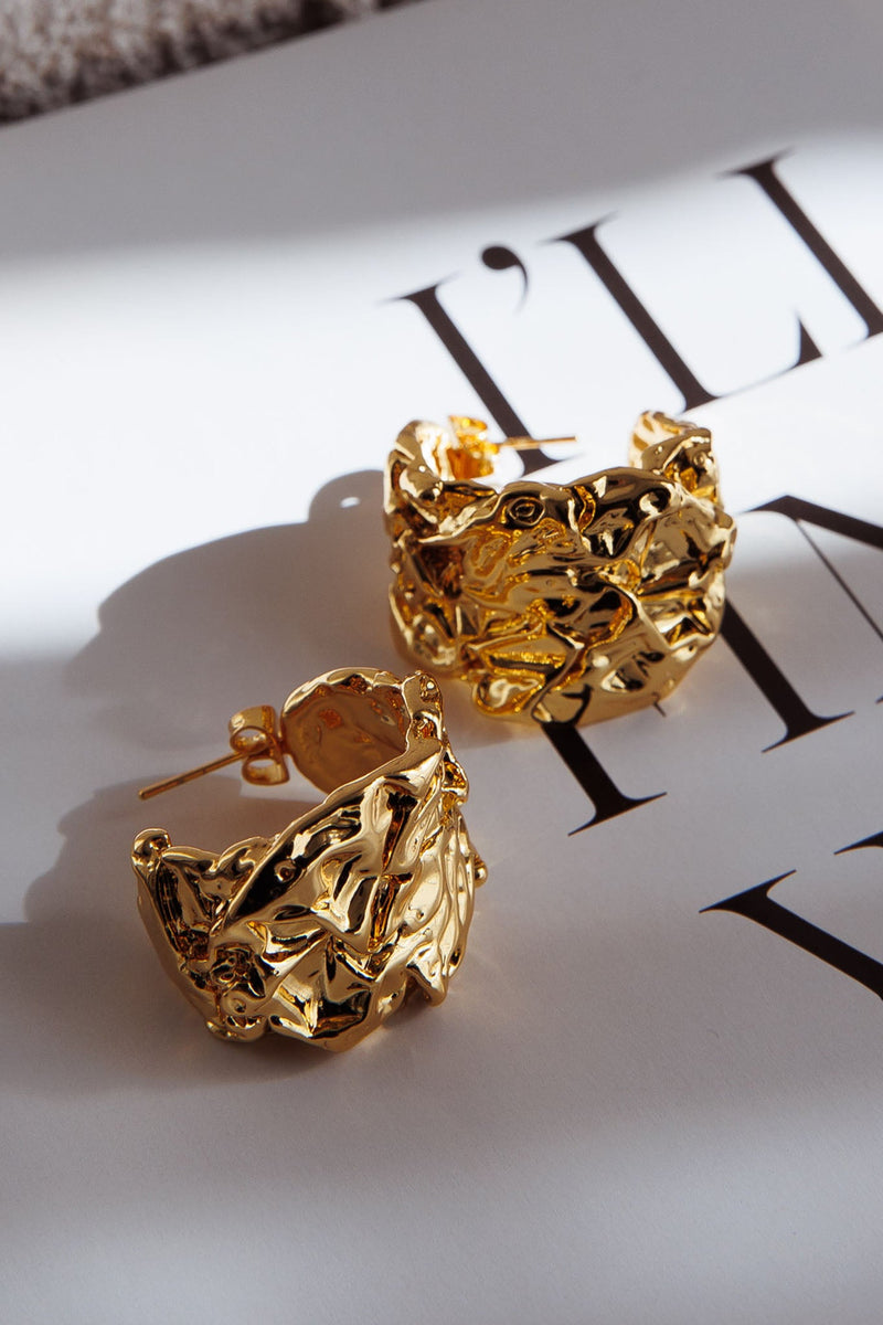 Boucles d'oreilles créoles en feuille d'or Ora