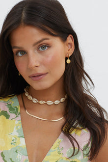 Boucles d'oreilles pendantes Ezra en or