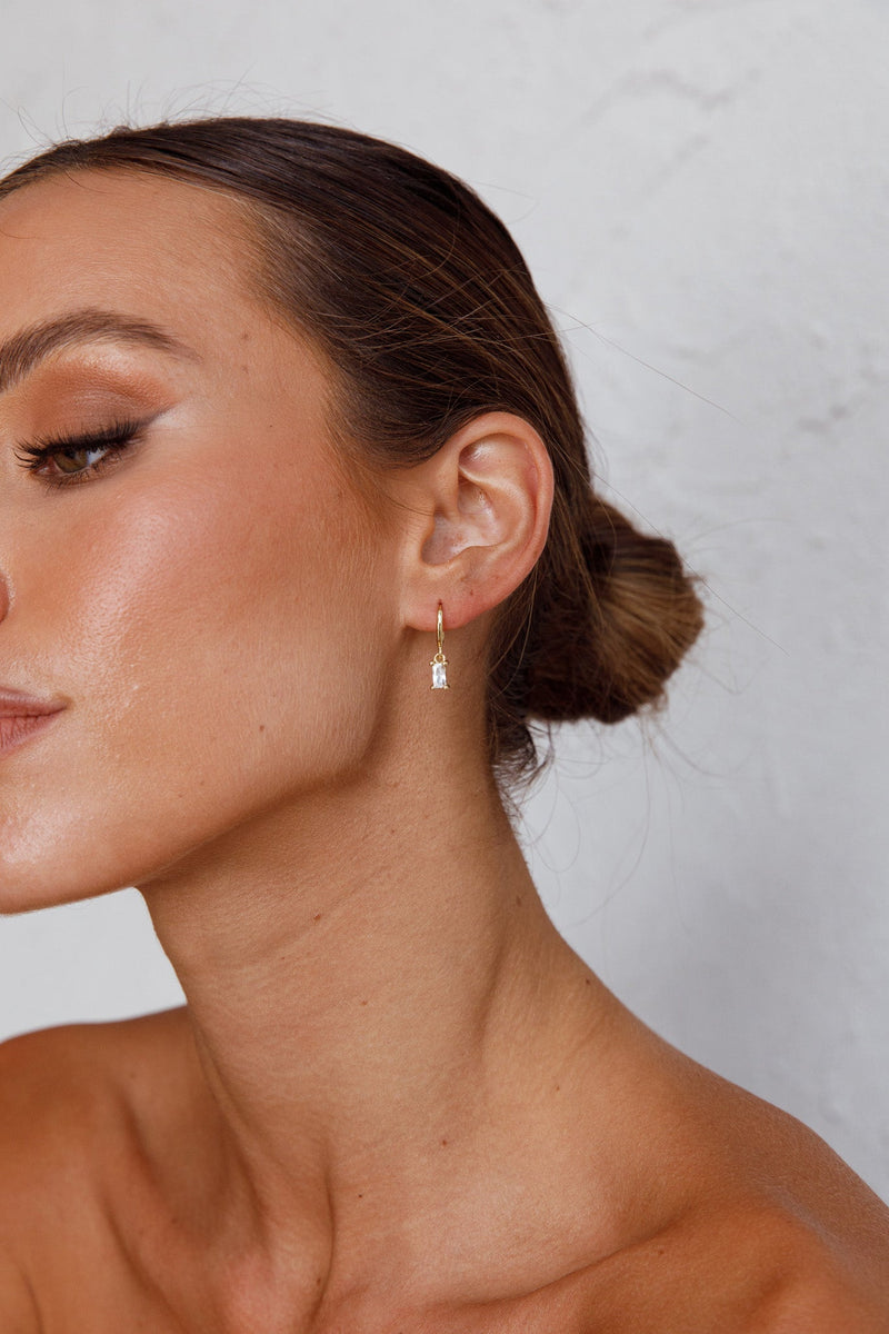 Boucles d'oreilles créoles à pampille en diamants d'avril transparent