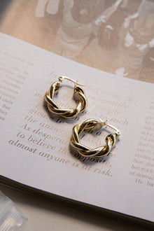 Boucles d'oreilles créoles Fate en or