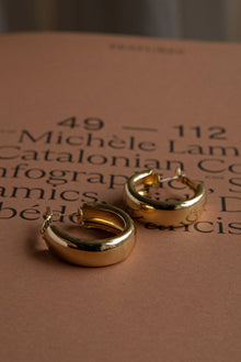 Boucles d'oreilles créoles Osiris en or