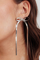 Boucles d'oreilles en argent avec nœud en chevron Macy