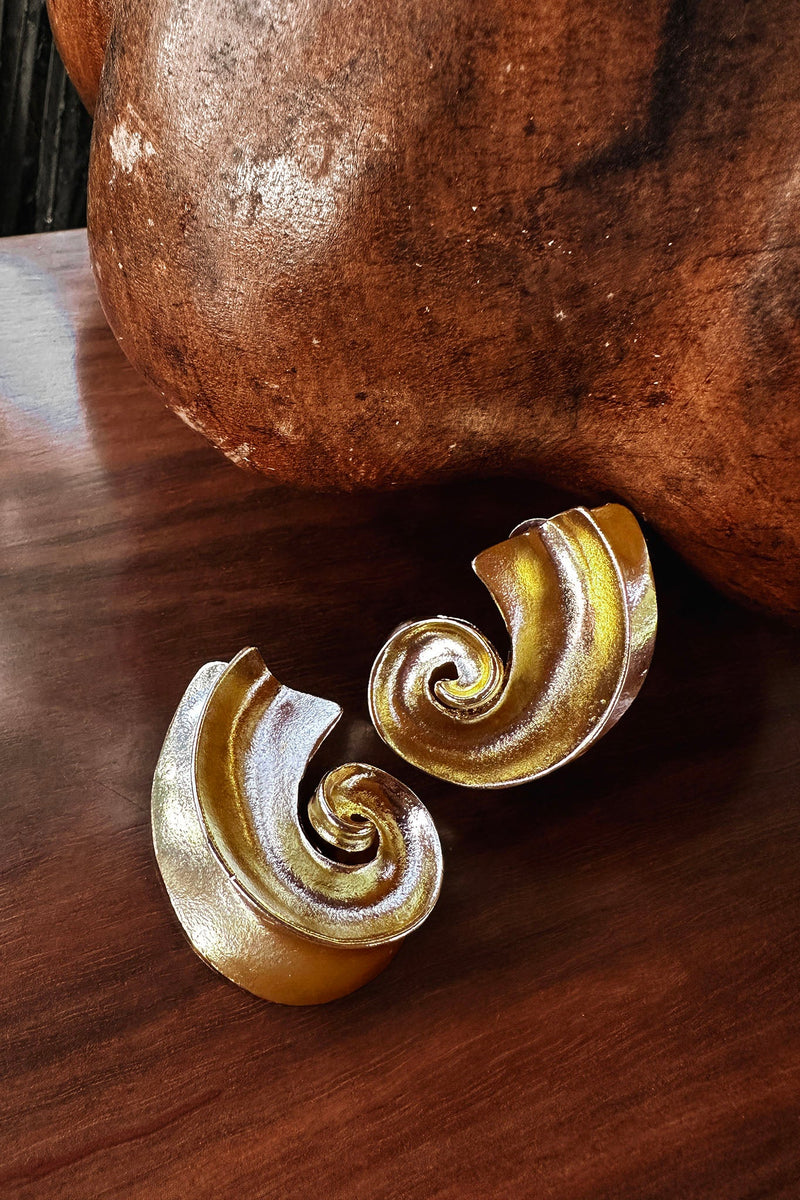 Boucles d'oreilles en coquillage spiral Calypso Or