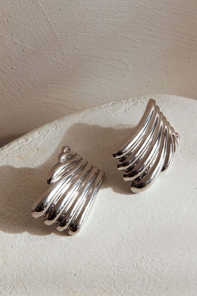 Boucles d'oreilles rectangulaires à rainures Wisdom Argent
