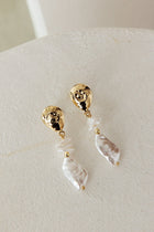 Boucles d'oreilles Elysian en perles suspendues
