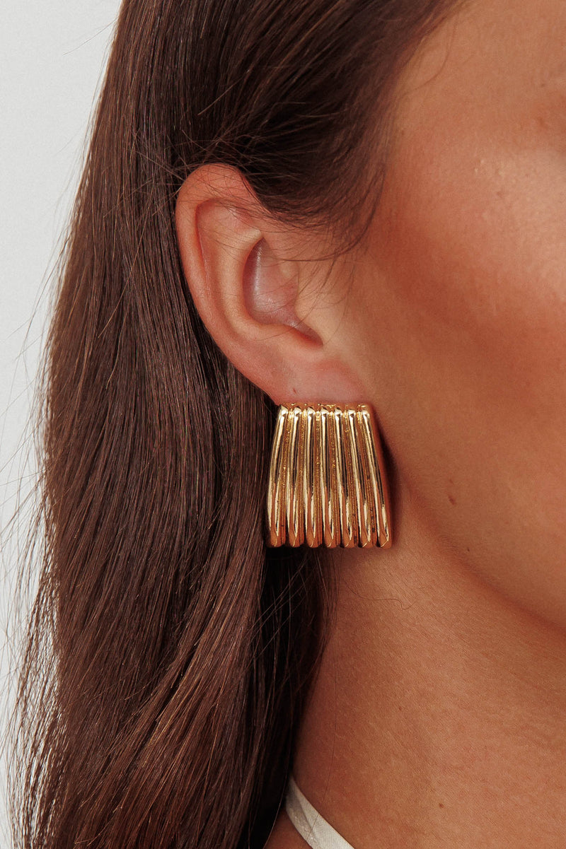 Boucles d'oreilles géométriques à stries Parker Or