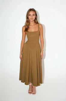 Lilou | Robe Épurée & Élégance Naturelle