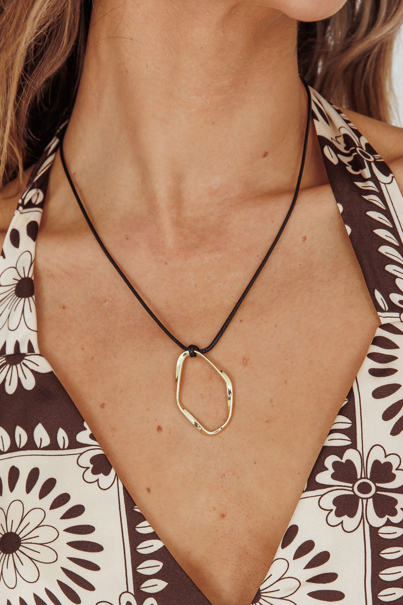 Collier Pendentif Ovale Kassie Or