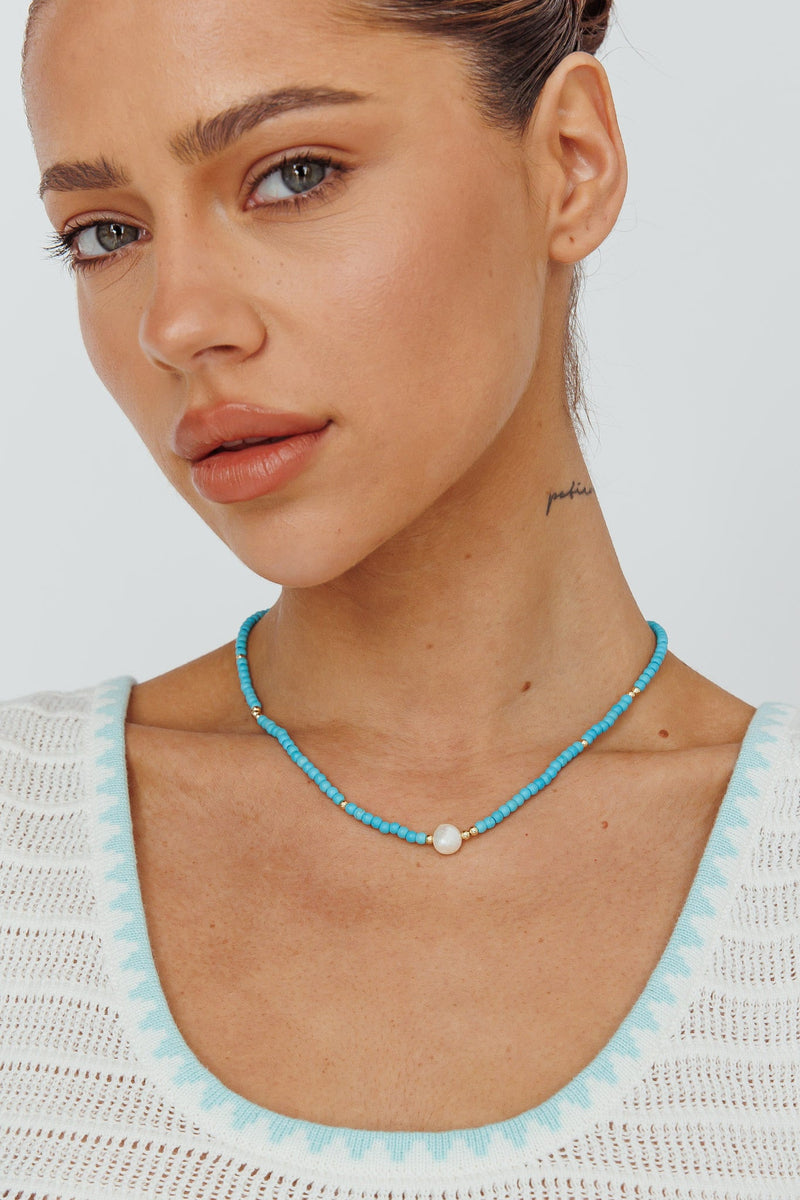 Collier en perles turquoise d'Ibiza en or