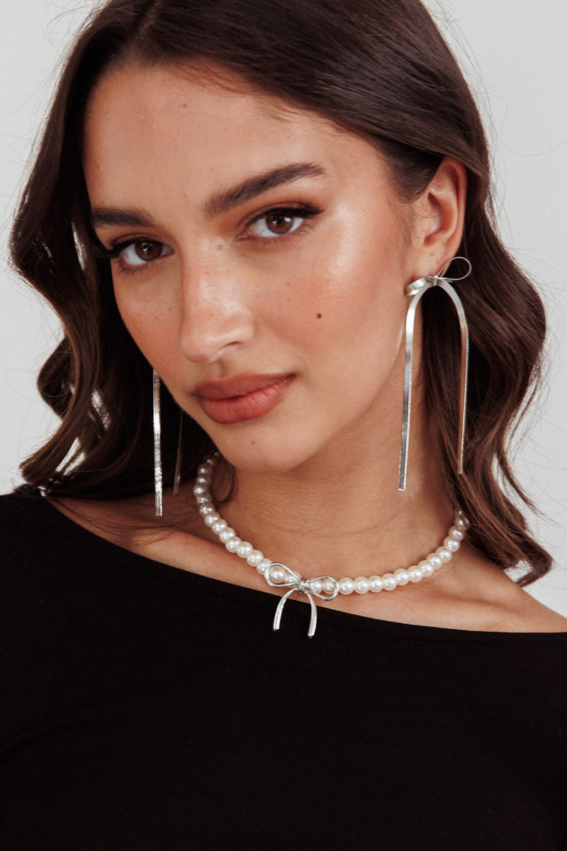 Collier en perles avec accent nœud Daydream Argent