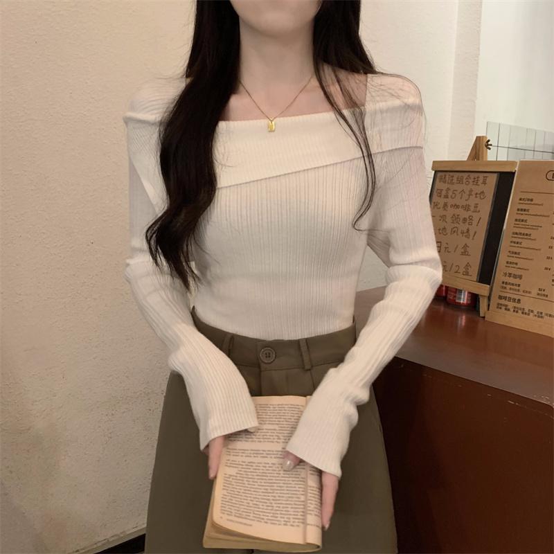 Ruby™ | Pull Élégant à Col V