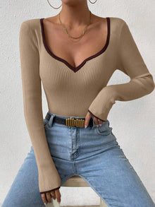 Glow™ | Top Mignon à Col en V