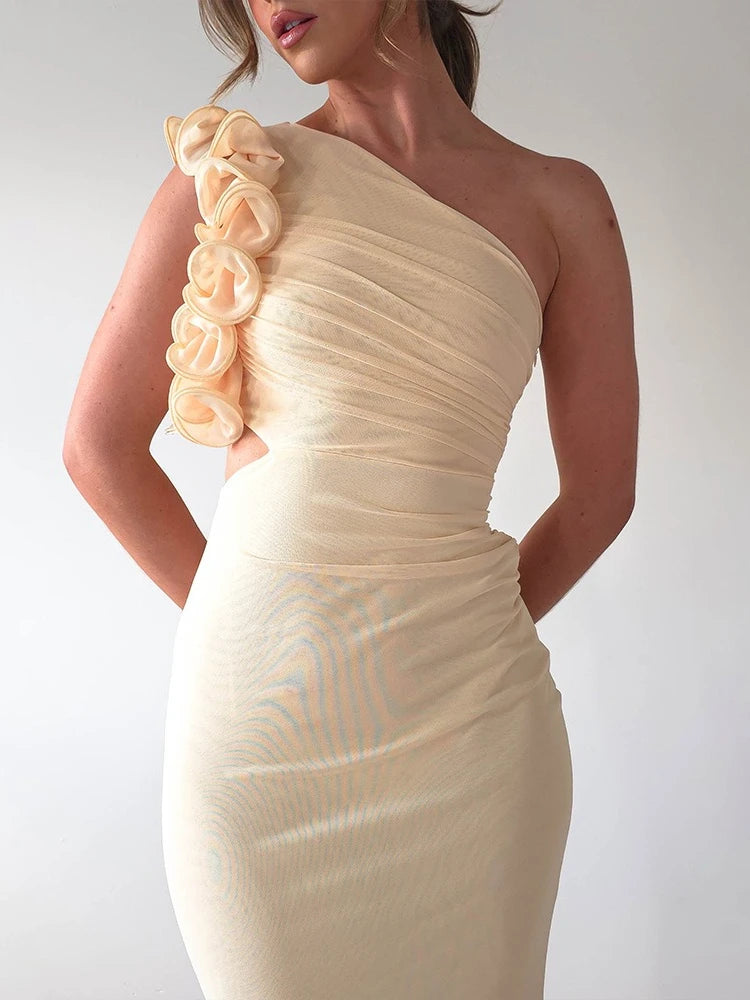 Liora | Robe Asymétrique Fleurie & Allure Sculptante