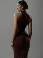Dania | Robe Sculptante & Aura Puissante