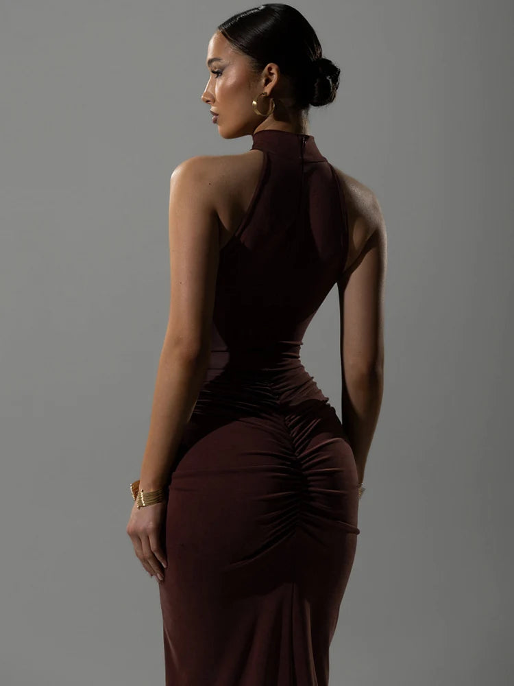 Dania | Robe Sculptante & Aura Puissante