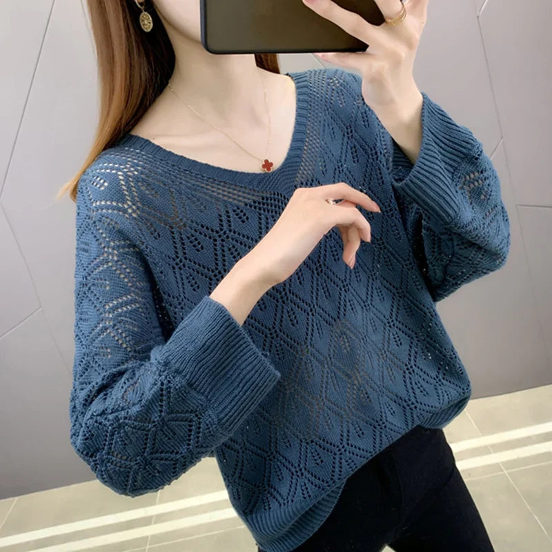 Lucy™ | Pull à col en V essentiel