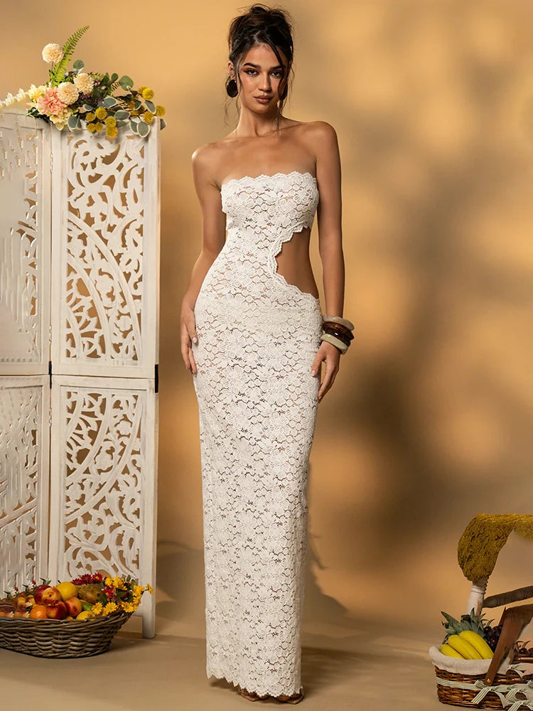 Amina | Robe Dentelle Sensuelle & Allure Glamour