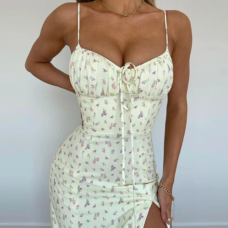 Oréa | Robe à Fleurs & Éclat d’Aurore