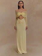 Aylin | Robe Off-Shoulder & Détail Sculptant