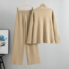 Maddie™ | Blouse avec des boutons en or et pantalon