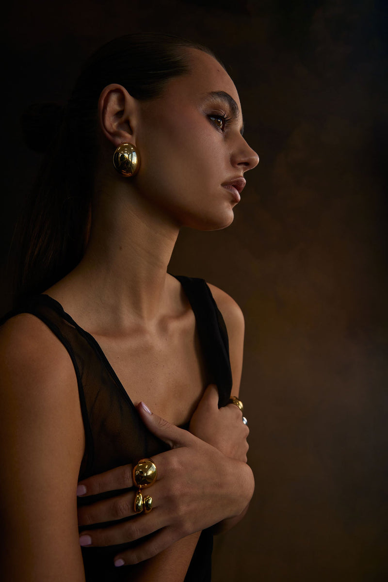 Boucles d'oreilles solides NOAH en or