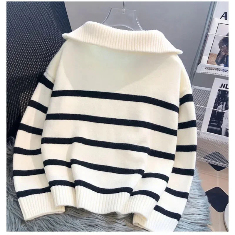 Estelle™ | Pull élégant à col en V zippé