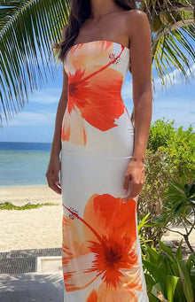 Soléa | Robe Fleurie & Esprit Tropical