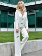 Maddie™ | Blouse avec des boutons en or et pantalon